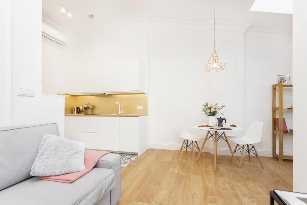 Apartment Radziwillowska Old Town *